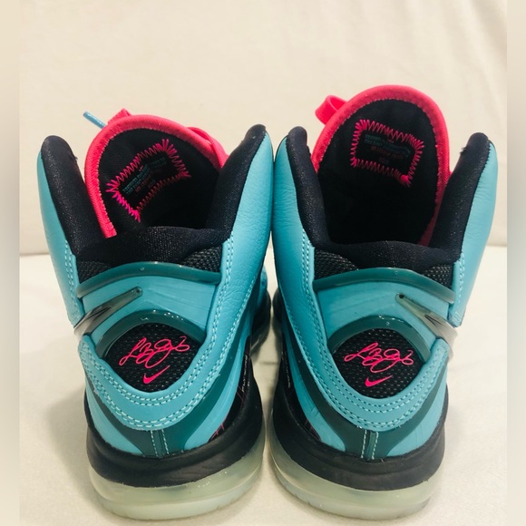 LeBron 8 Retro ‘South Beach’ 2021- Size US 7.5 M (US 9 W) - Picture 4 of 5